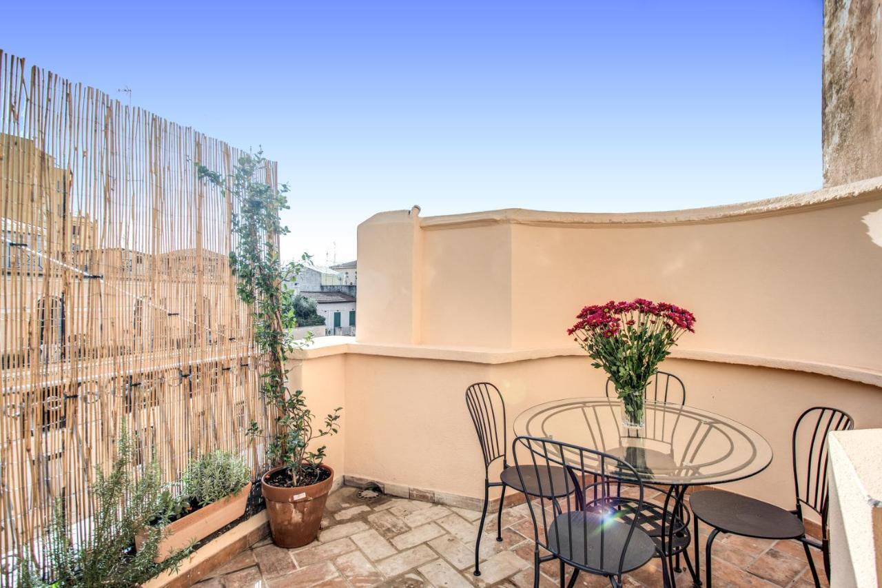 Cavour Attic With Terrace Apartment Roma Ngoại thất bức ảnh